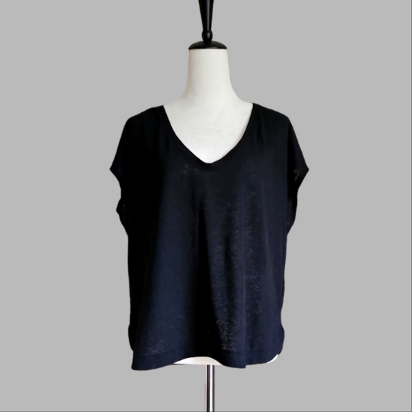 NWOT Banana Republic Factory Linen Blend Scoop V-neck Cap Sleeve Black Tee XL - Picture 2 of 5